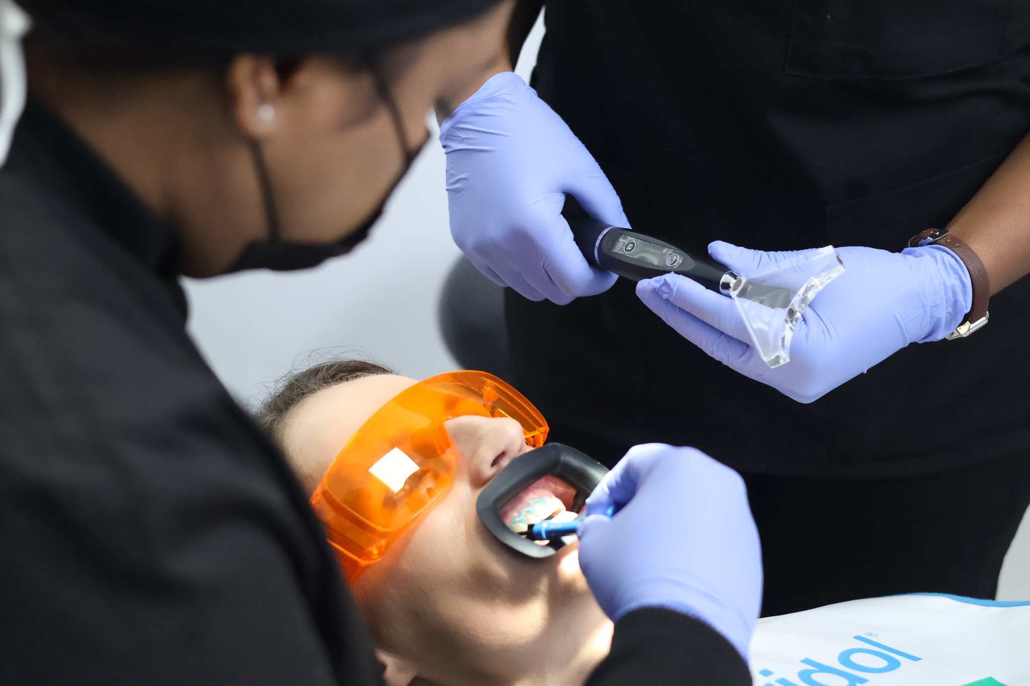 Orthodontic aligner treatment with Dr Shazia Khan